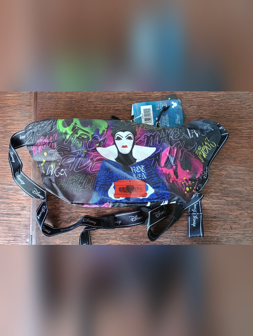 NWT Disney Villains: Evil Queen Packable Hip Pack/Crossbody